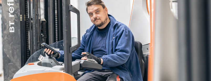 VUC Erhverv - mand på truck